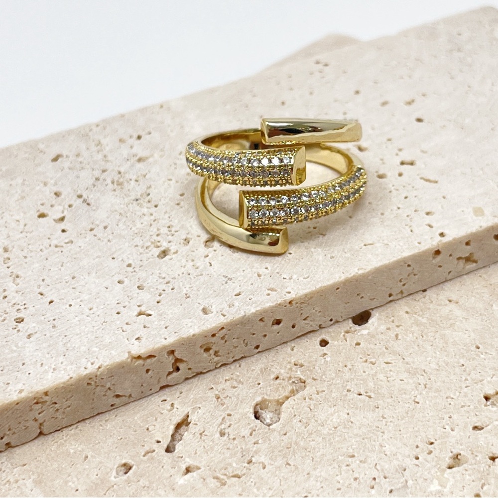 •Silver• New Luxury Rings - Picture 5 of 12